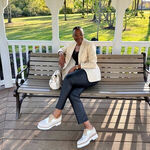 Meet your Posher, Gaele